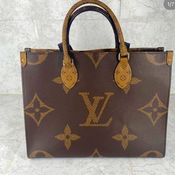 Louis Vuitton OntheGo MM Bag (Authentic) - Picture 7 of 9